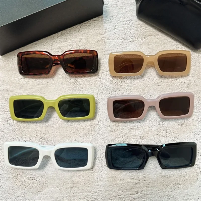 New Small Rectangular Women's  - огляд і ціна Vintage Outdoor Fashion